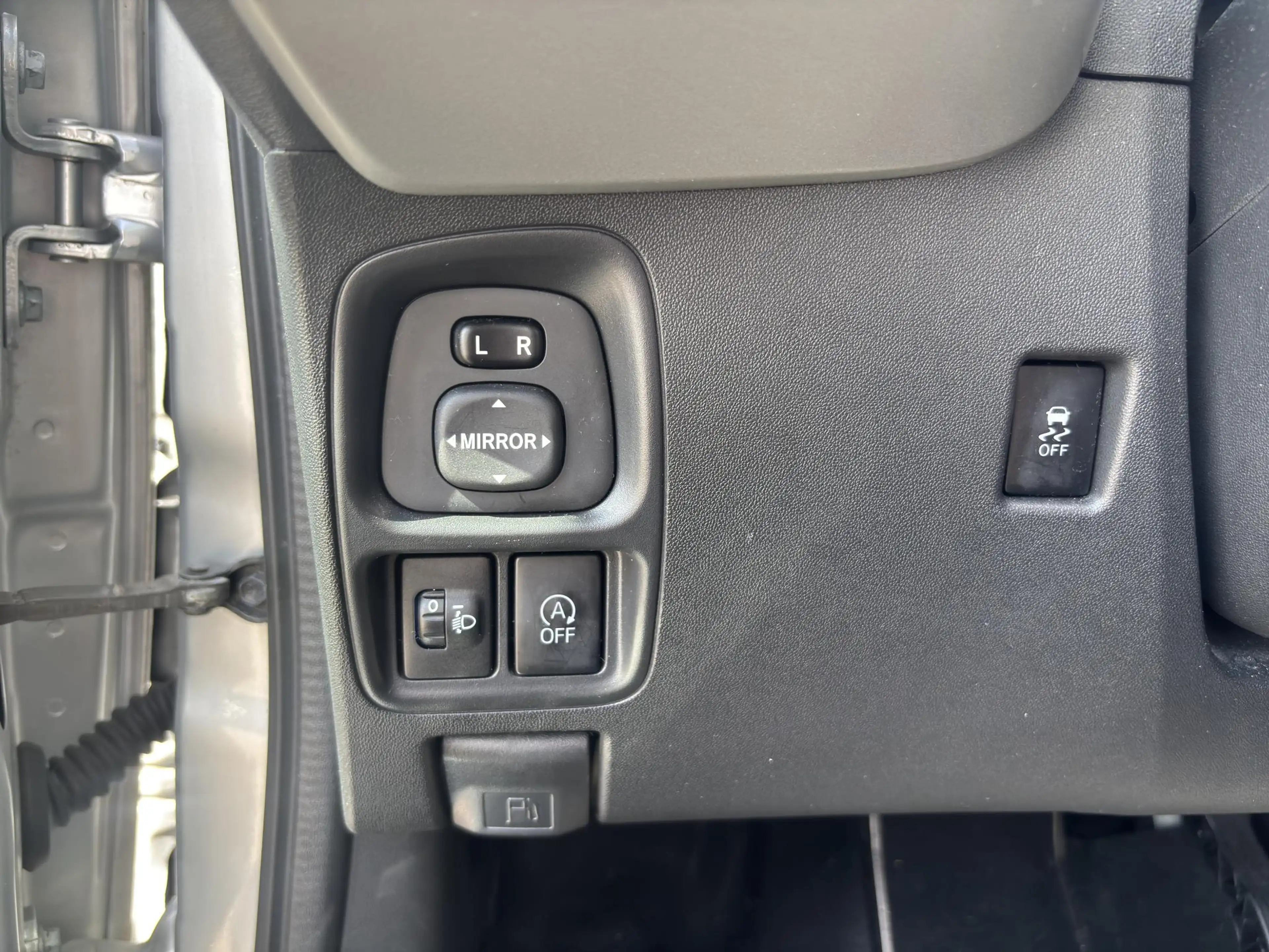 Toyota Aygo 1.0 VVT-i x-play — photo 11