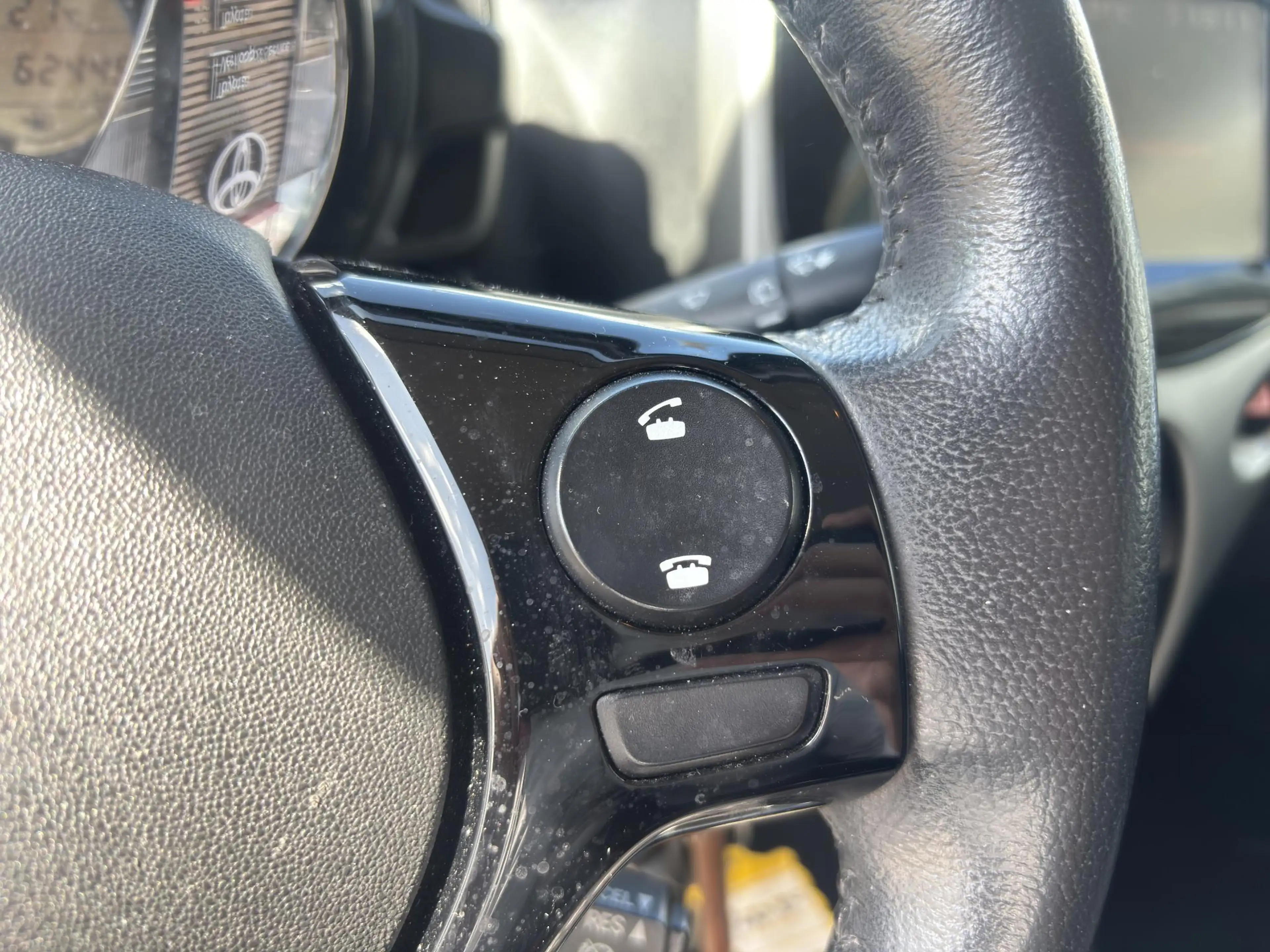 Toyota Aygo 1.0 VVT-i x-play — photo 7