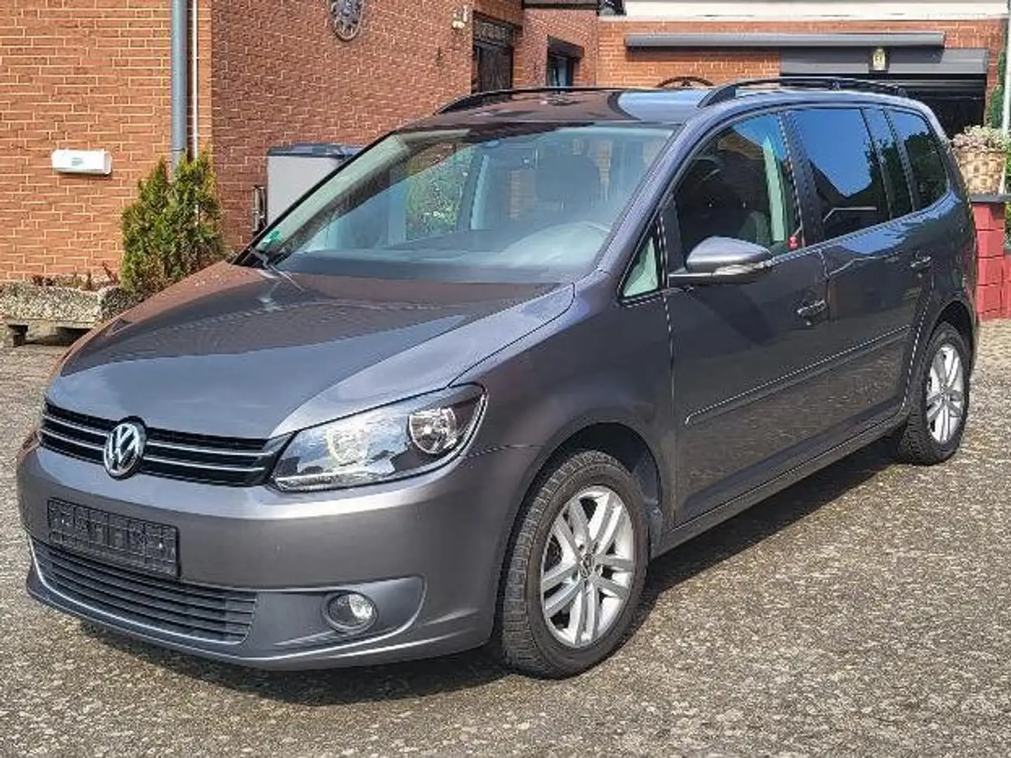 Volkswagen Touran Touran 1.6 TDI DPF DSG Comfortline Grau - 2