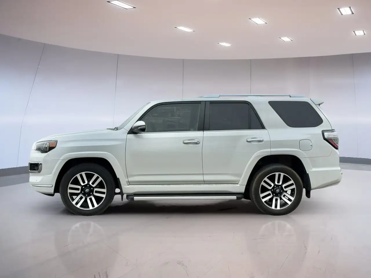 Toyota 4-Runner снимка Toyota 4-Runner
