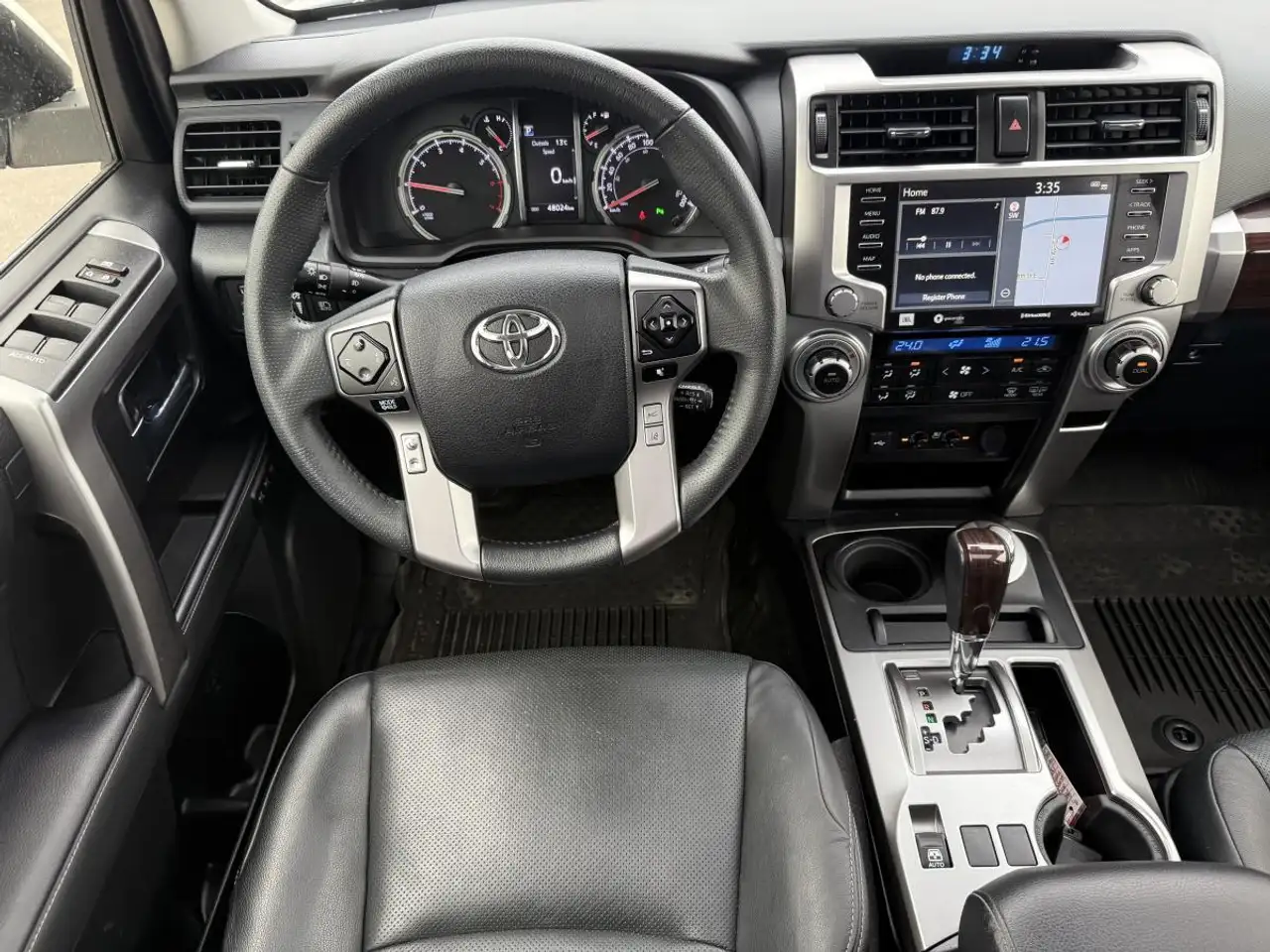 Toyota 4-Runner снимка Toyota 4-Runner