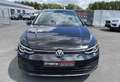 Volkswagen Golf VIII 1.0 eTSI Life OPF DSG Zwart - thumbnail 1