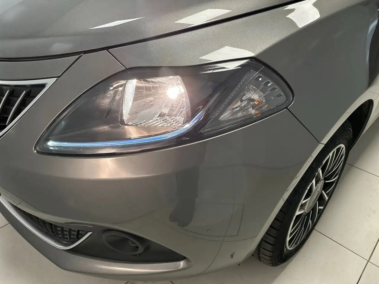 Lancia Ypsilon III 2021 1.0 firefly hybrid Silver Plus s&s 70cv, миниатюра 18