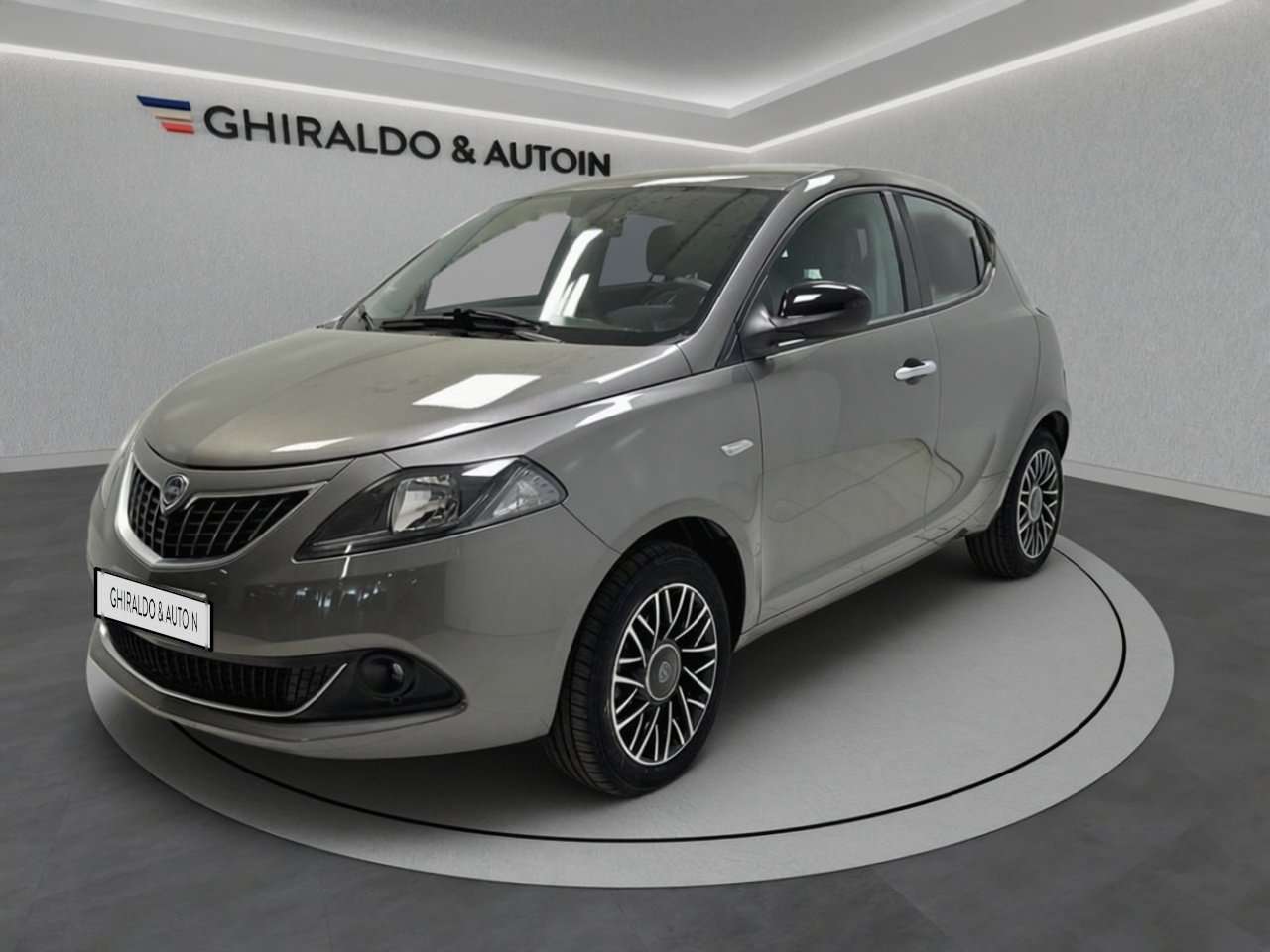 Lancia Ypsilon