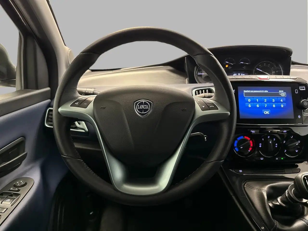 Lancia Ypsilon III 2021 1.0 firefly hybrid Silver Plus s&s 70cv, миниатюра 10