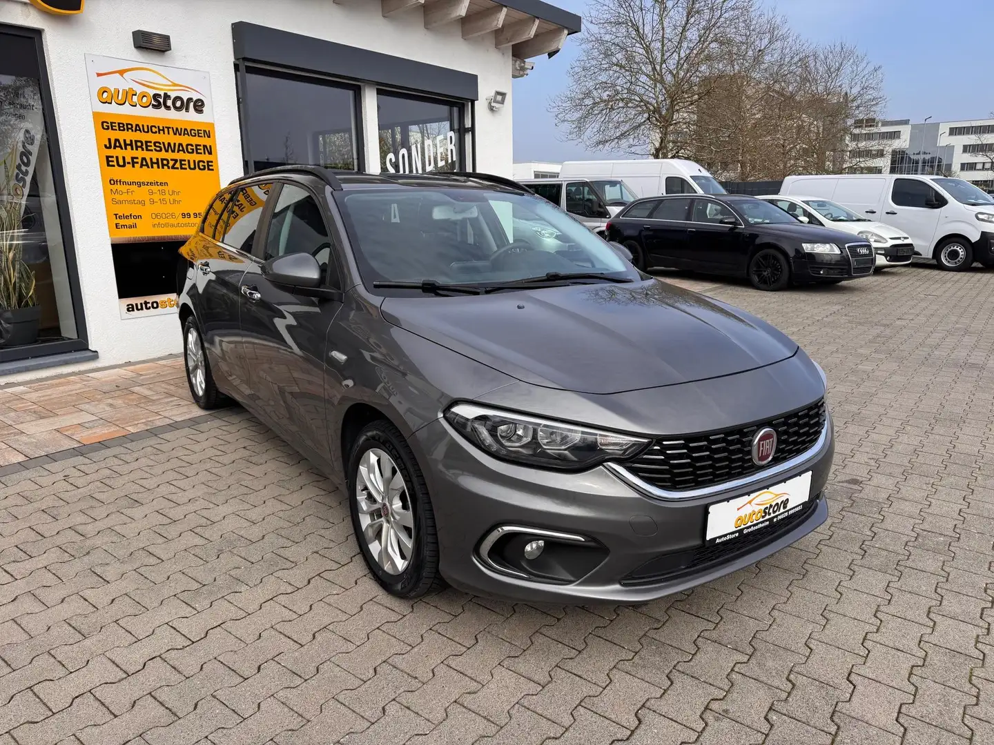 Fiat Tipo Kombi Business 88 kW (120 PS), Autom. 6-Gang, F... Grau - 2