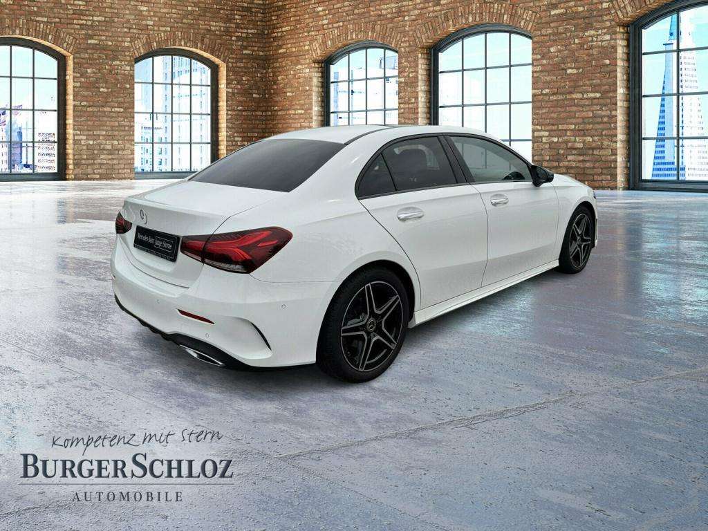 Mercedes-Benz A 220