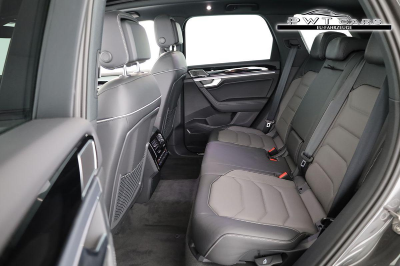 Volkswagen Touareg 3.0 TDI 210 kW 4Motion R-Line Final Edition V6 ... — photo 12