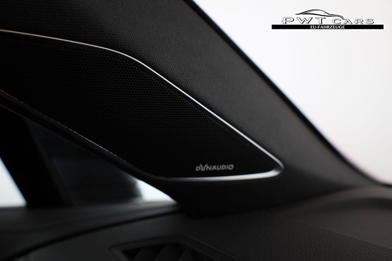 Volkswagen Touareg 3.0 TDI 210 kW 4Motion R-Line Final Edition V6 ... — photo 9