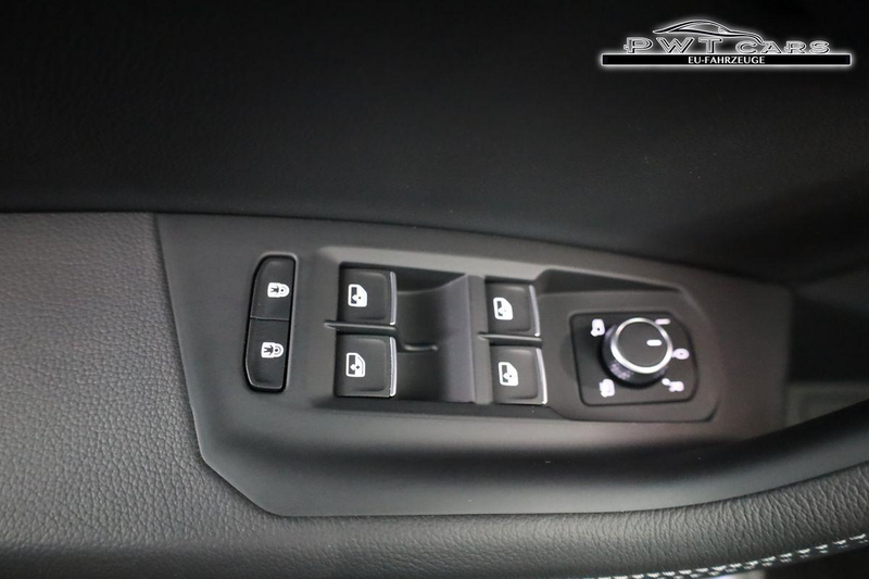 Volkswagen Touareg 3.0 TDI 210 kW 4Motion R-Line Final Edition V6 ... — photo 7