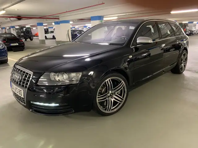 Audi S6 5.2 quattro V10