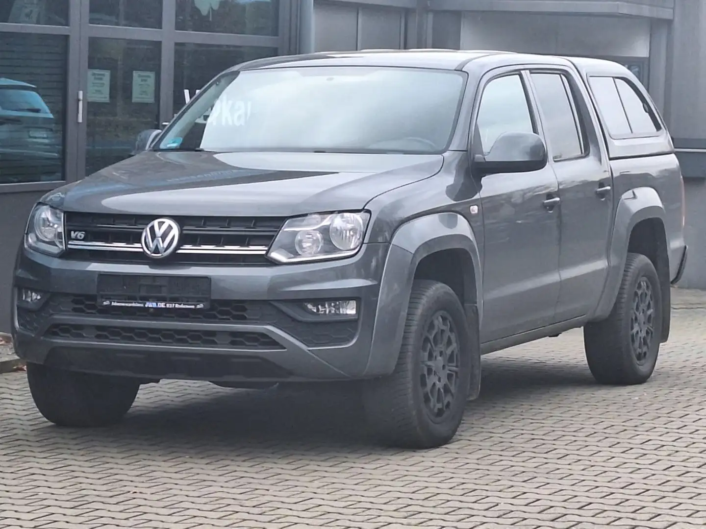 Volkswagen Amarok Comfortline DoubleCab 4Motion Hardtop AHK Gris - 1