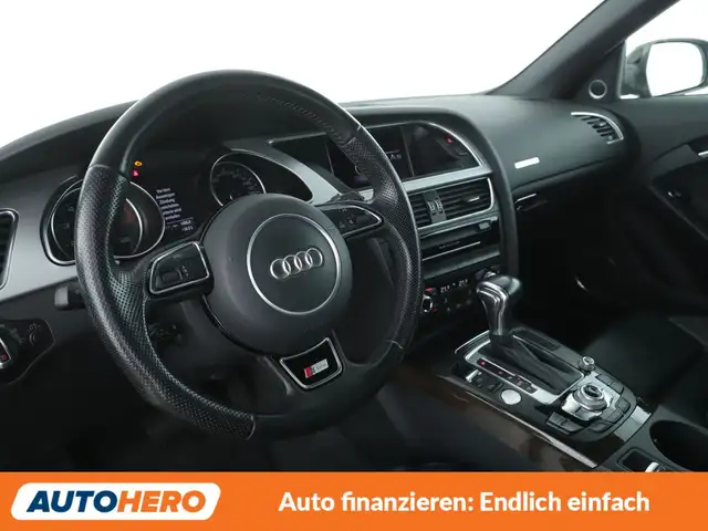 Audi A5 view 11