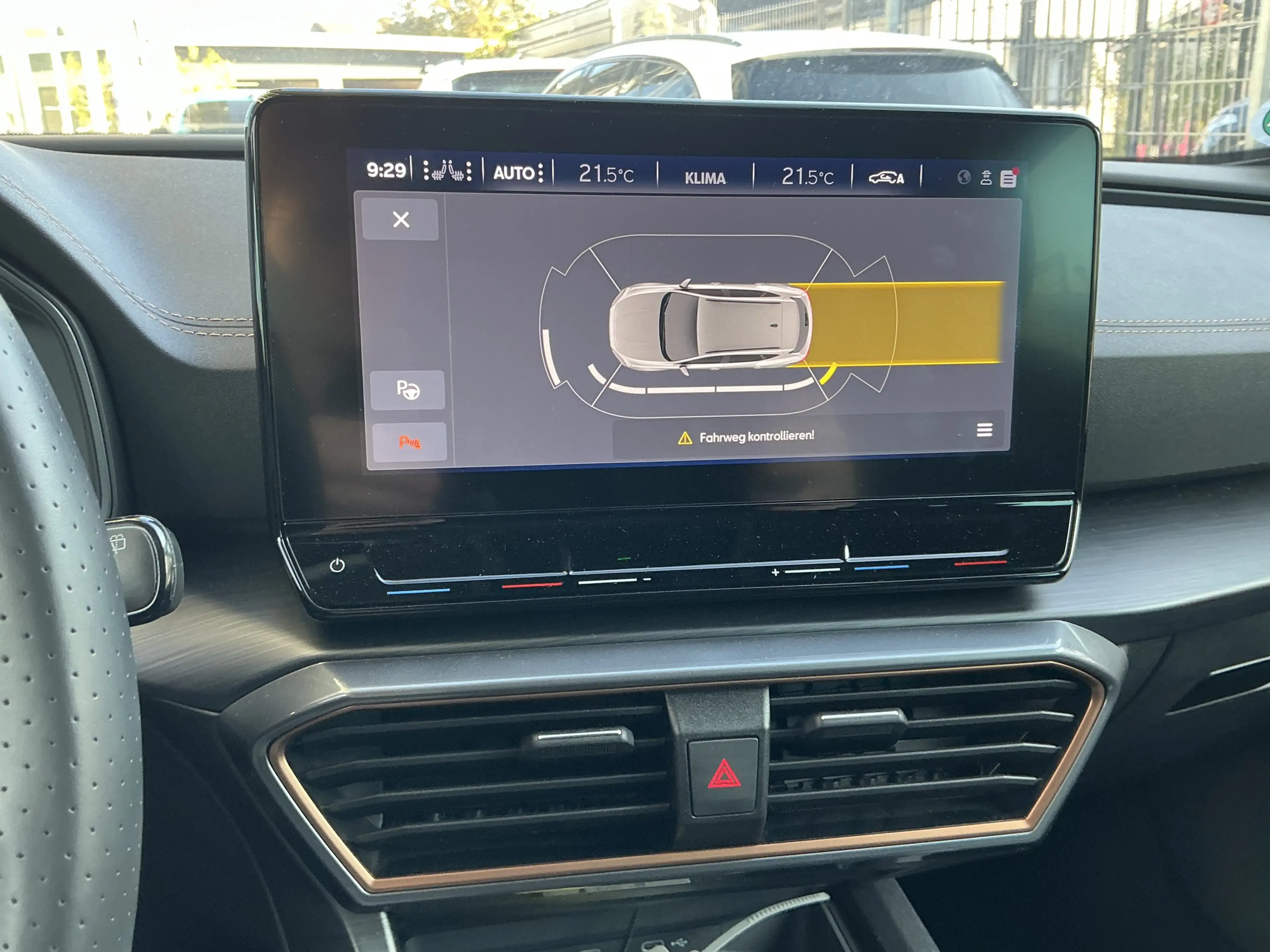 CUPRA Formentor Teil-Leder Sportsitze dig.Cockpit ACC — photo 9
