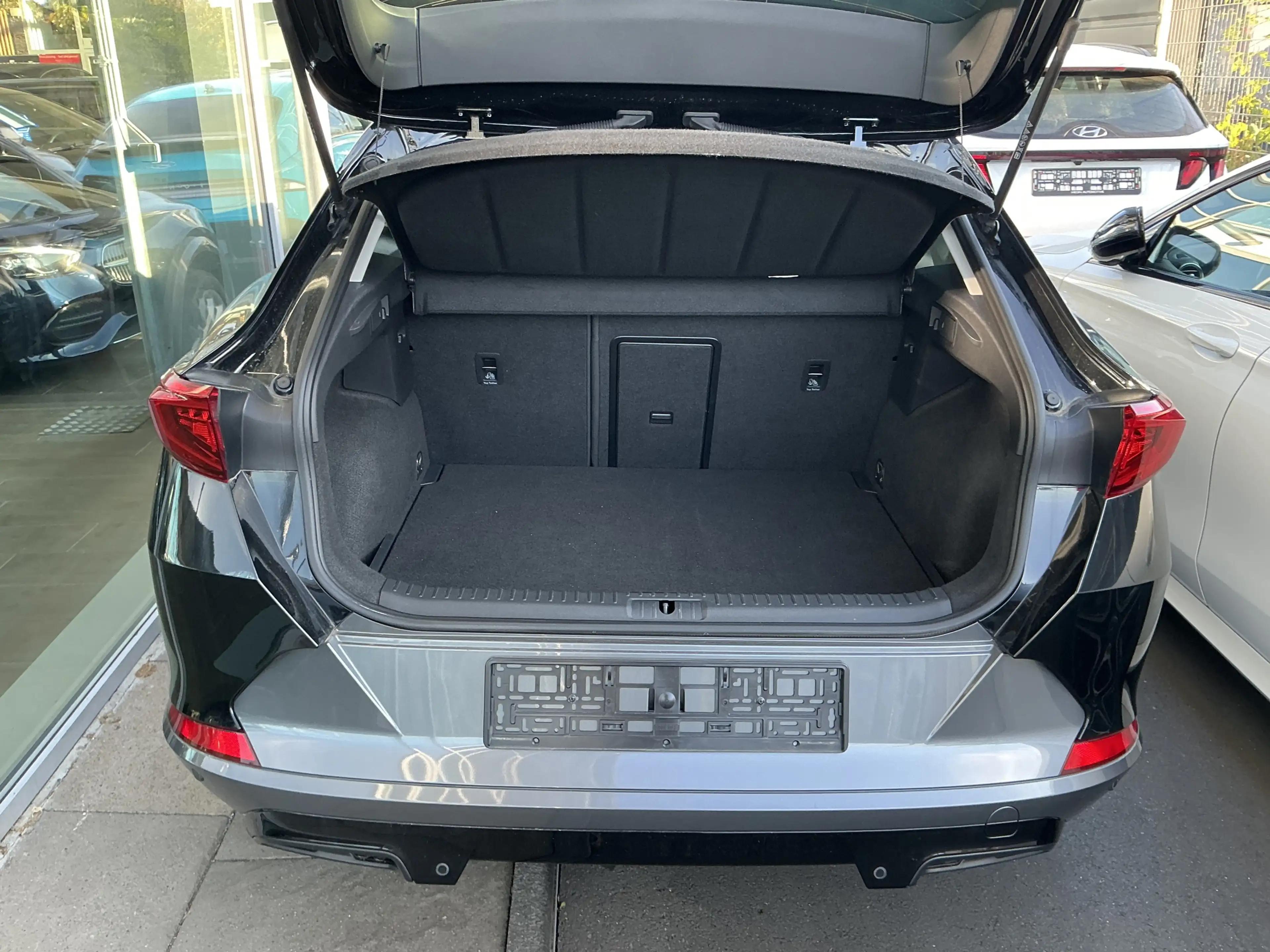 CUPRA Formentor Teil-Leder Sportsitze dig.Cockpit ACC — photo 3