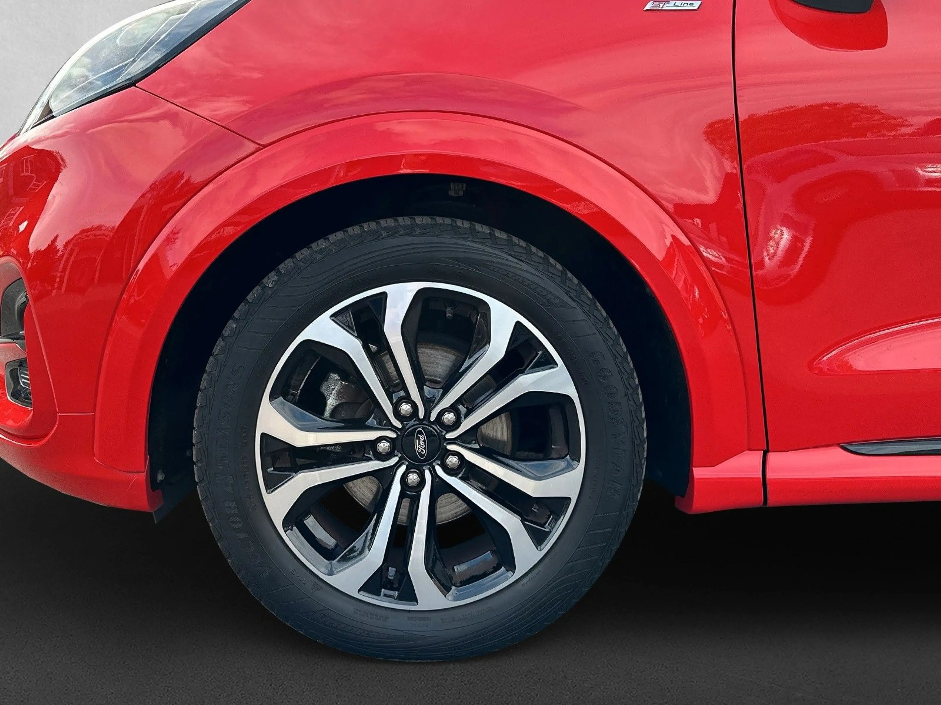 Ford Puma ST-Line — photo 7