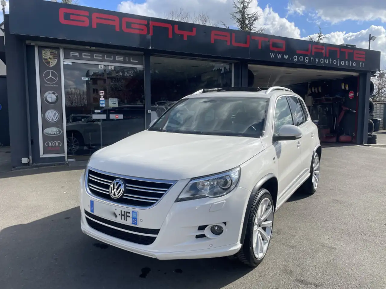 Volkswagen Tiguan 2.0 TDI 140CH FAP R-LINE TIPTRONIC