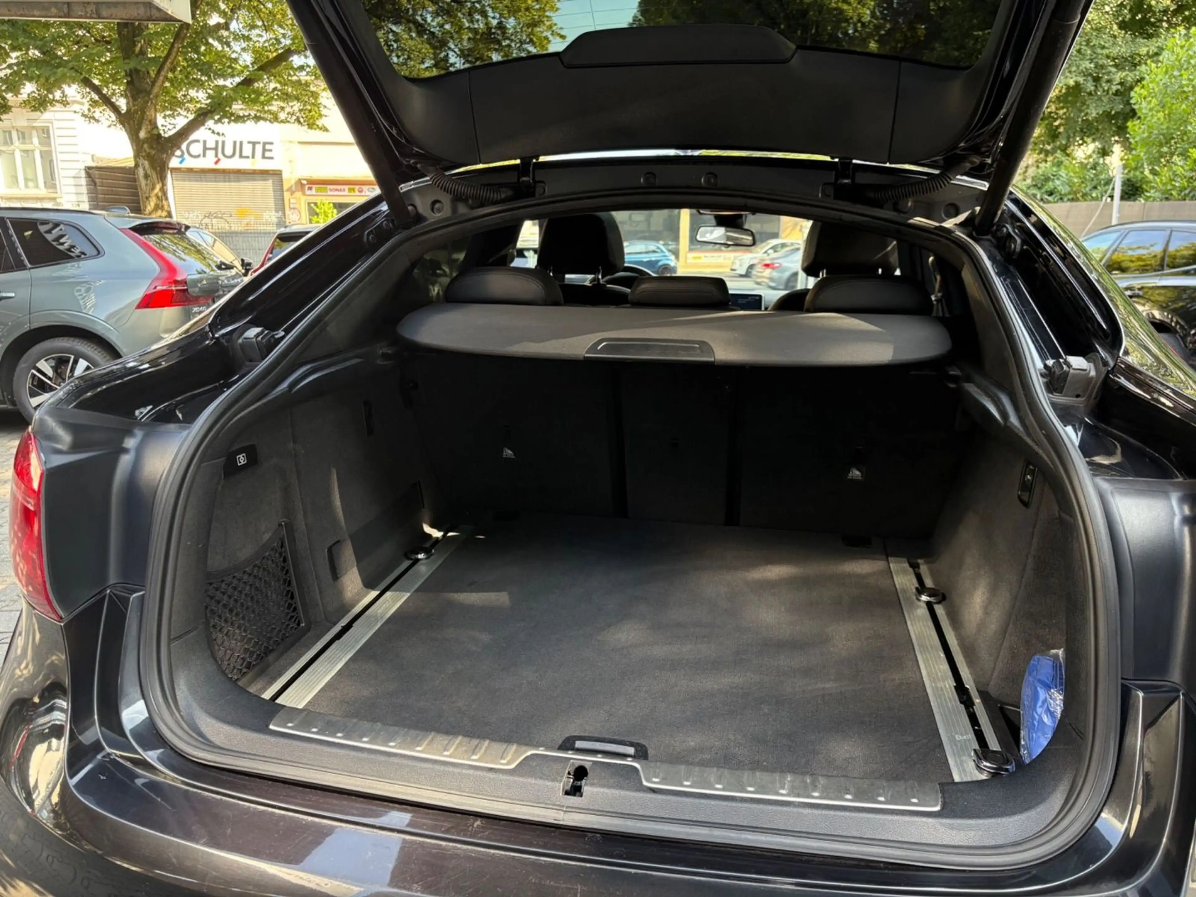 BMW X6 xDrive30d M-Sport AHK Schiebe HUD LED BMW-Sch — photo 11