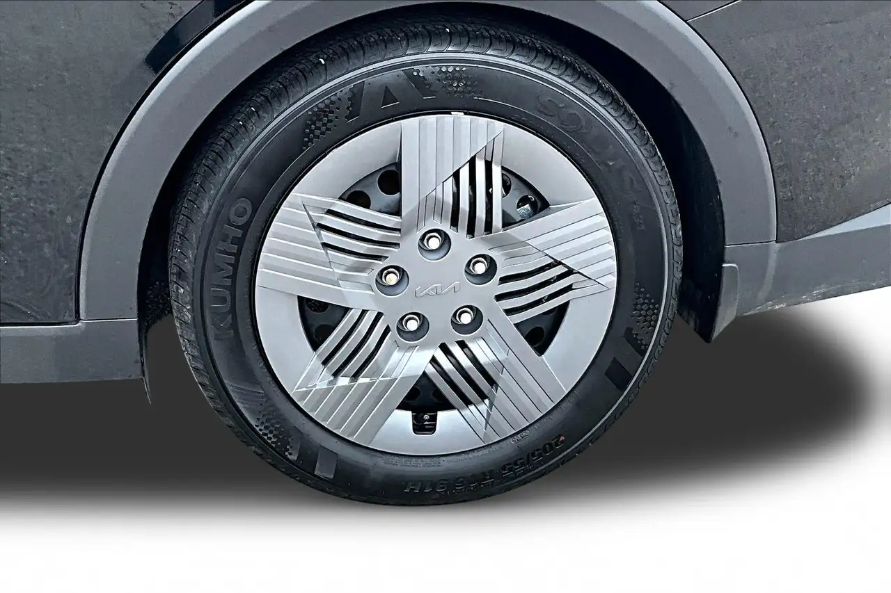 Kia K4 снимка Kia K4