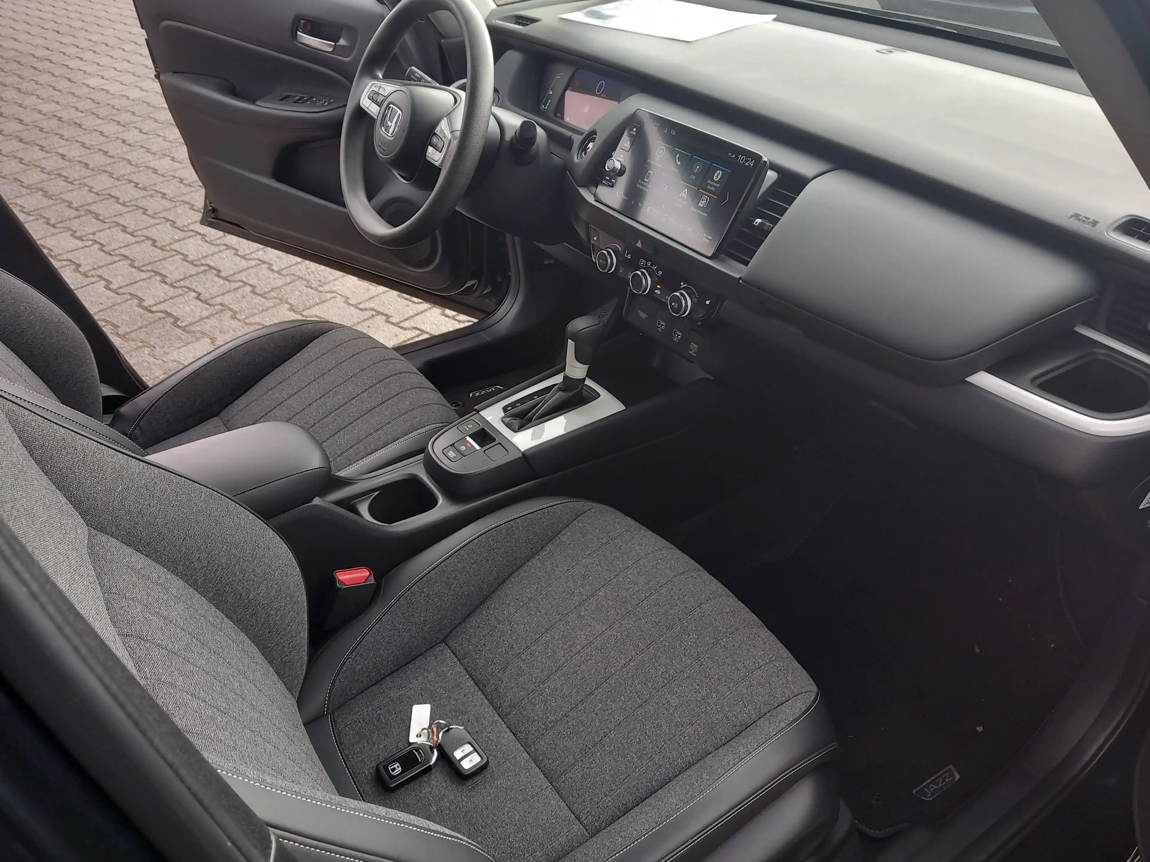 Honda Jazz 1.5 i-MMD Hybrid Elegance — photo 13