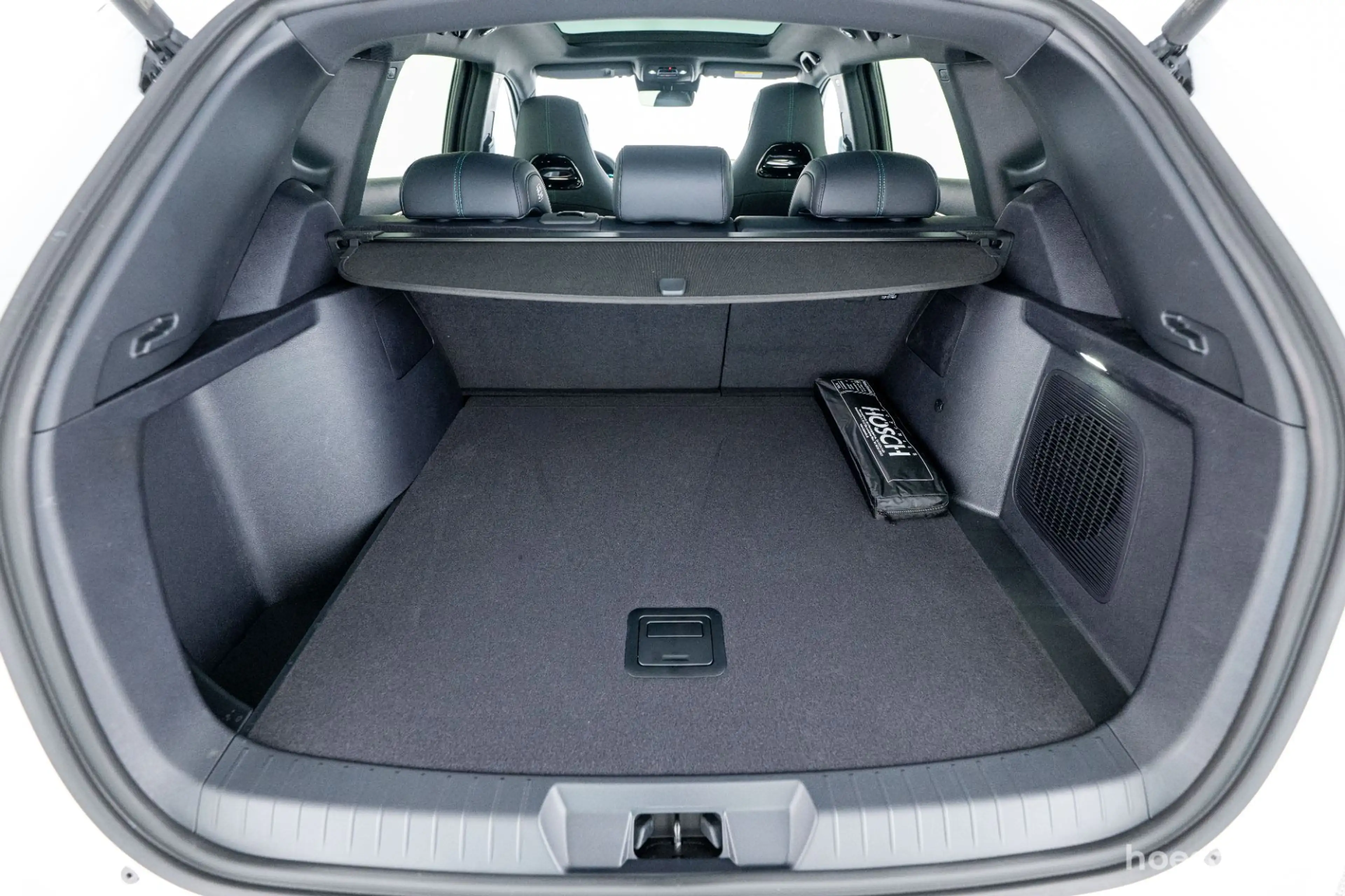 BYD Seal U DM-i DESIGN 4x4 HEAD-UP PANO LEDER !LAGERND! — photo 8