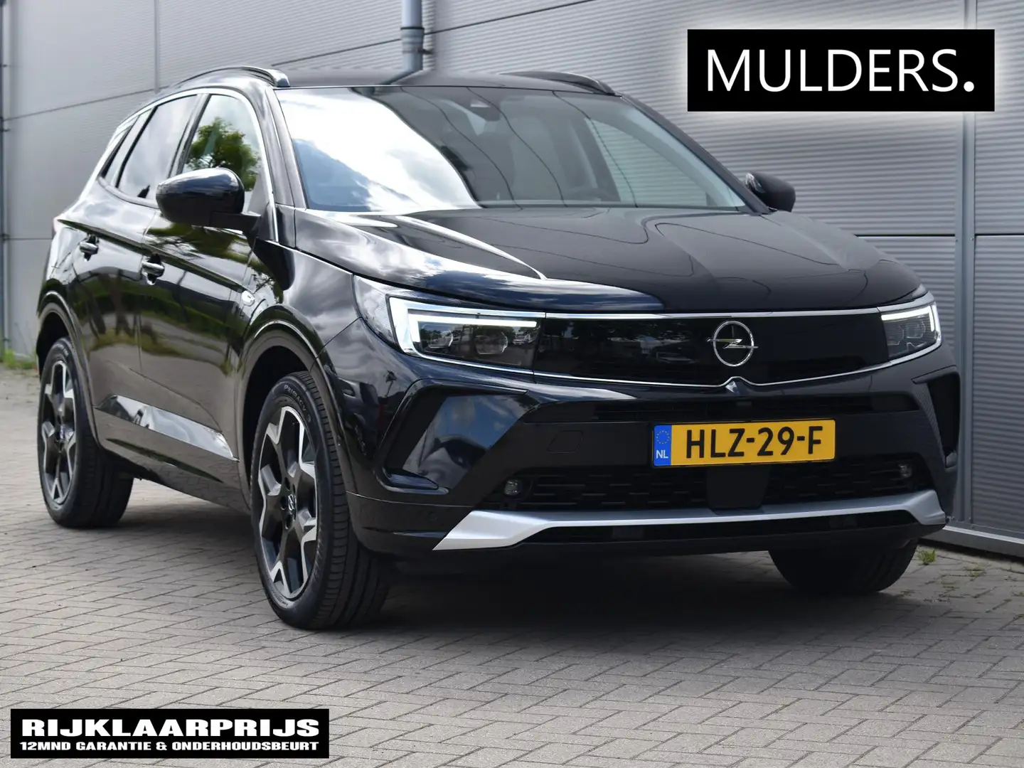 Opel Grandland 1.2 Turbo Ultimate NAVI / CAMERA / LED Zwart - 1
