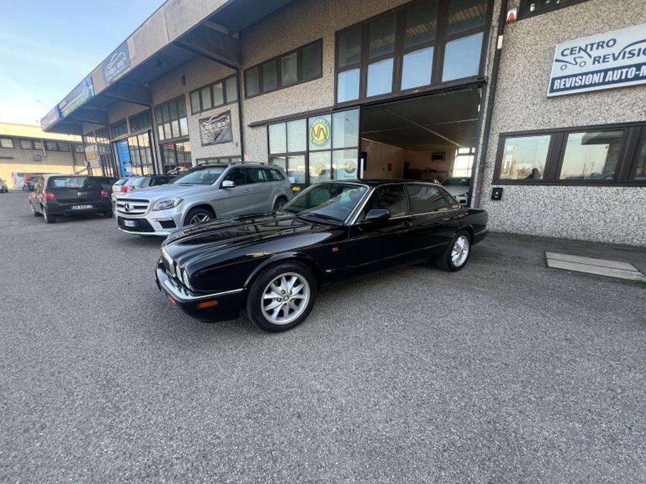 Jaguar XJ 4.0 cat ExecutiveV8