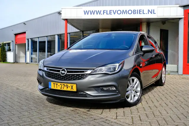 Opel Astra 1.0 Online Edition Navi|Clima|CarPlay|PDC