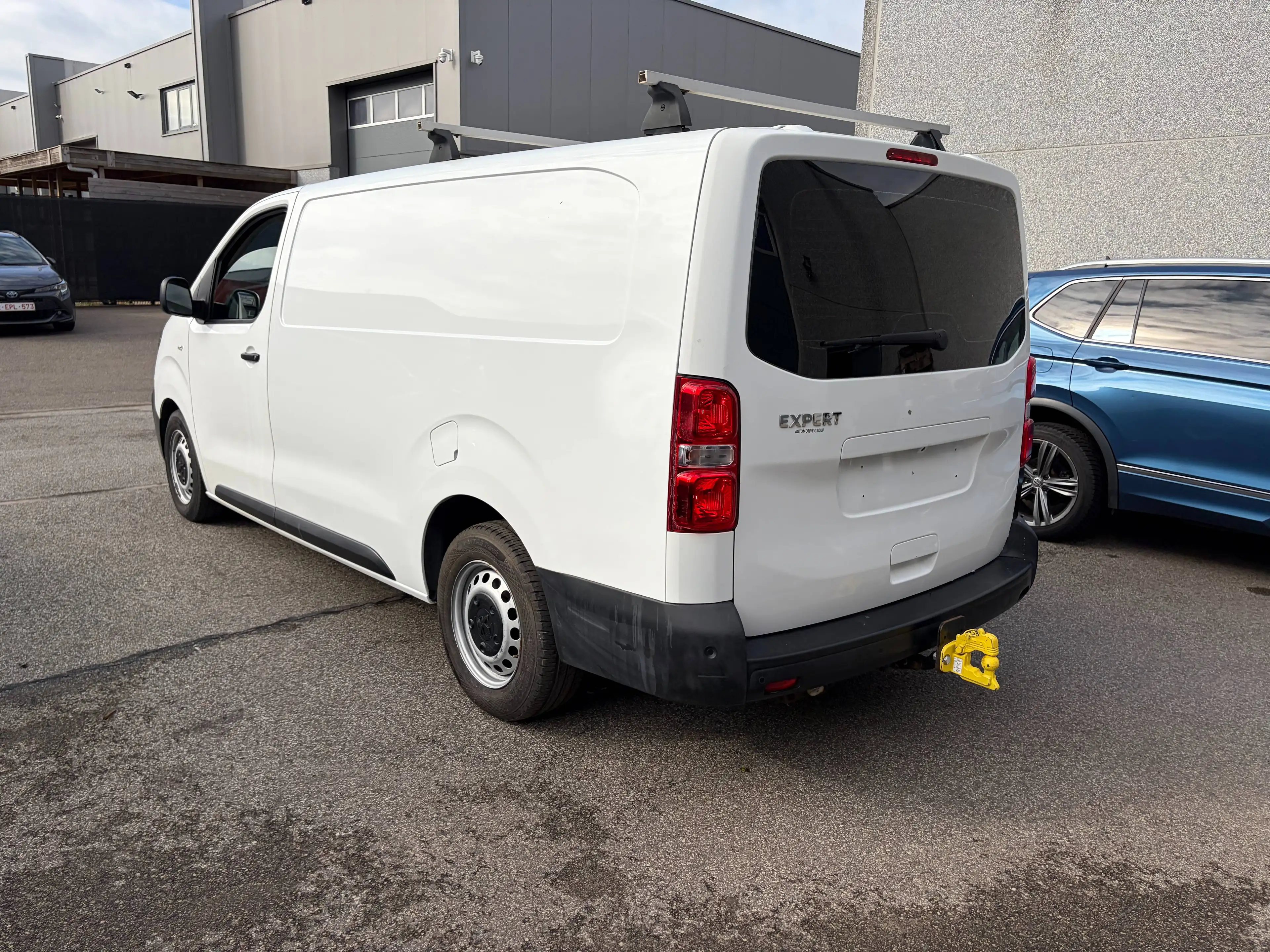 Peugeot Expert 2.0 BlueHDi L3 Long Premium S — photo 13