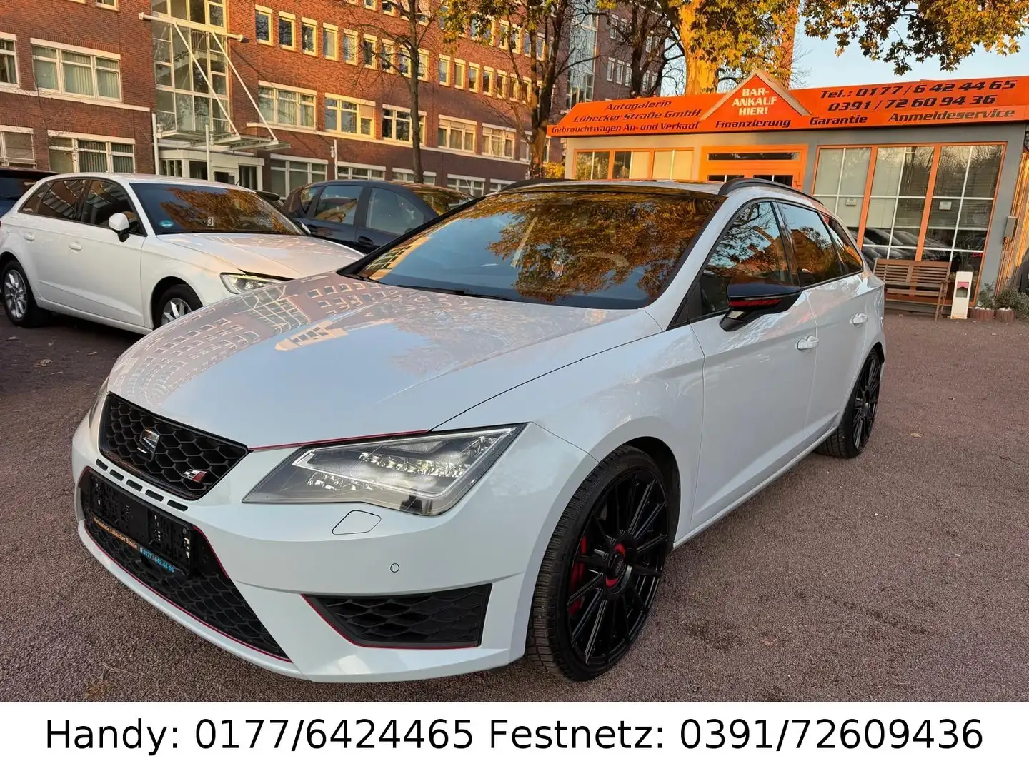 SEAT Leon 2.0 TSI ST CUPRA DSG/LED/NAVI/SHZ/PDC/ALU Blanc - 1