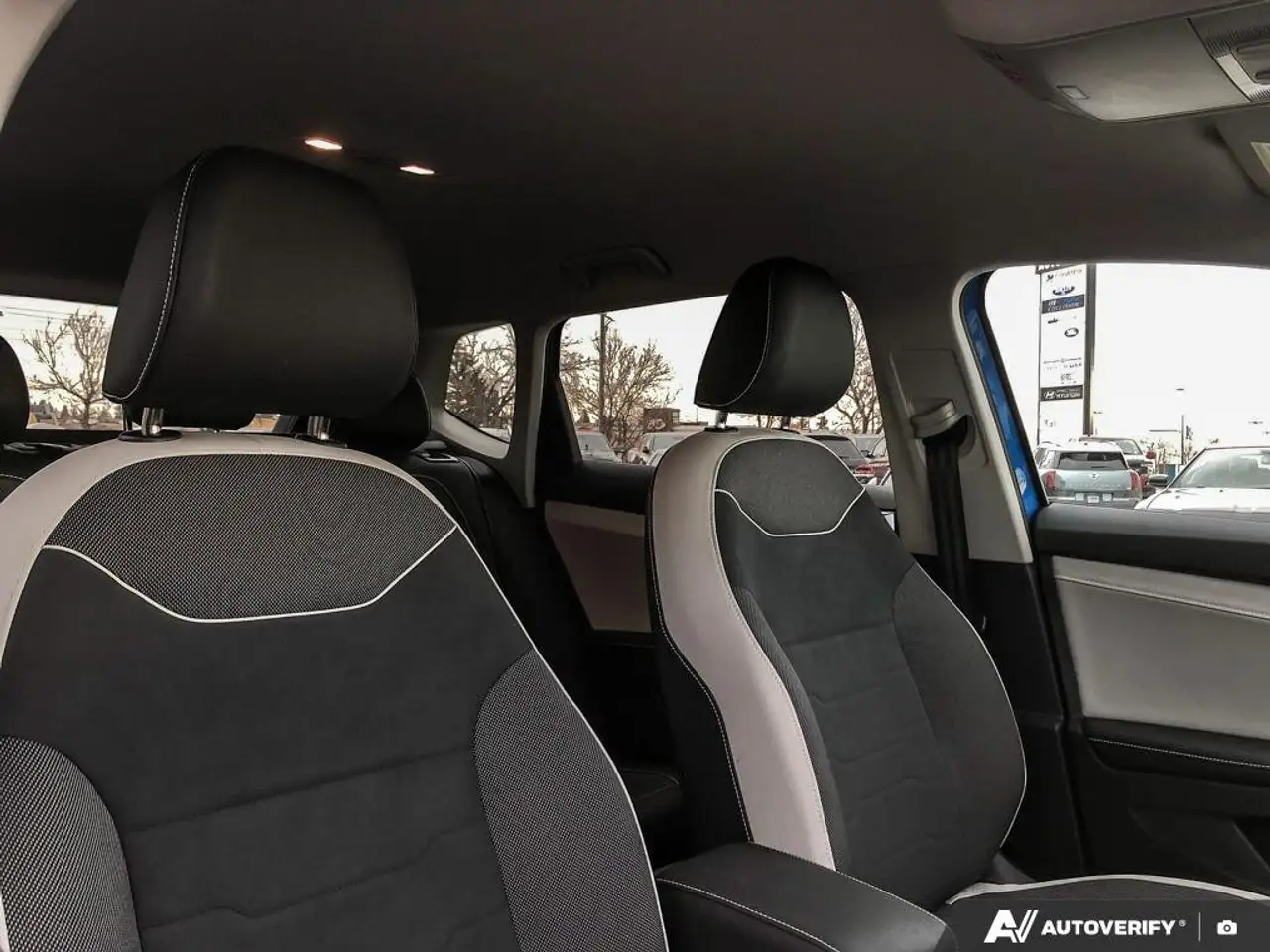 Volkswagen Taos снимка Volkswagen Taos