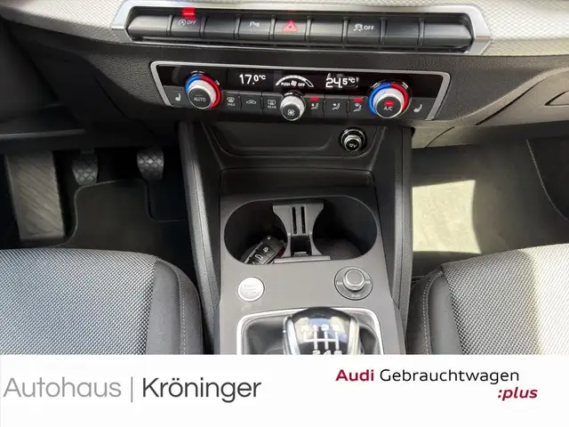 Audi Q2 view 14