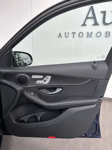 Mercedes-Benz GLC view 10
