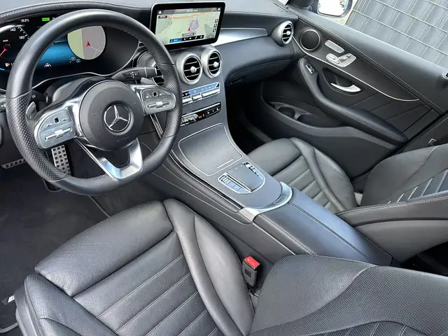 Mercedes-Benz GLC view 11