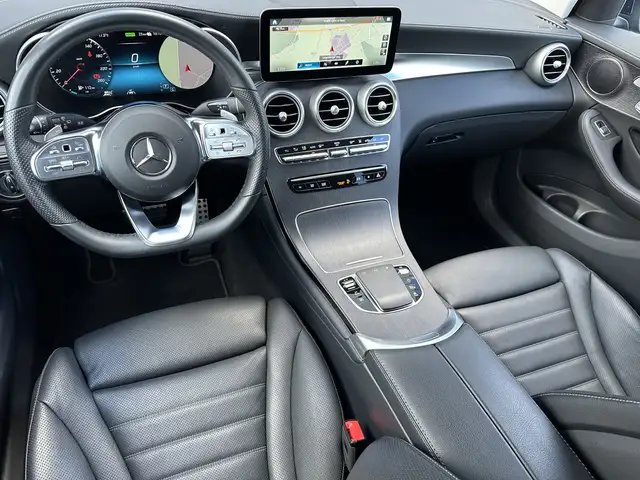 Mercedes-Benz GLC view 14