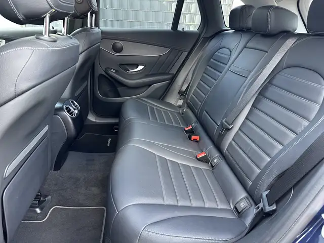 Mercedes-Benz GLC view 13