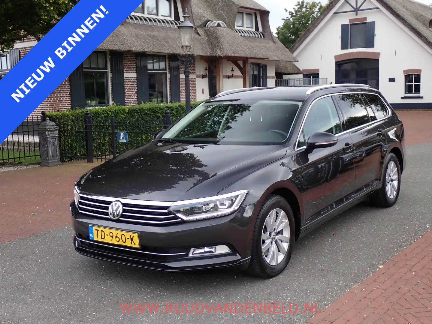 Volkswagen Passat Variant 1.4TSI DSG7 ACC / FULL-LED / NAVIGATIE Grijs - 1