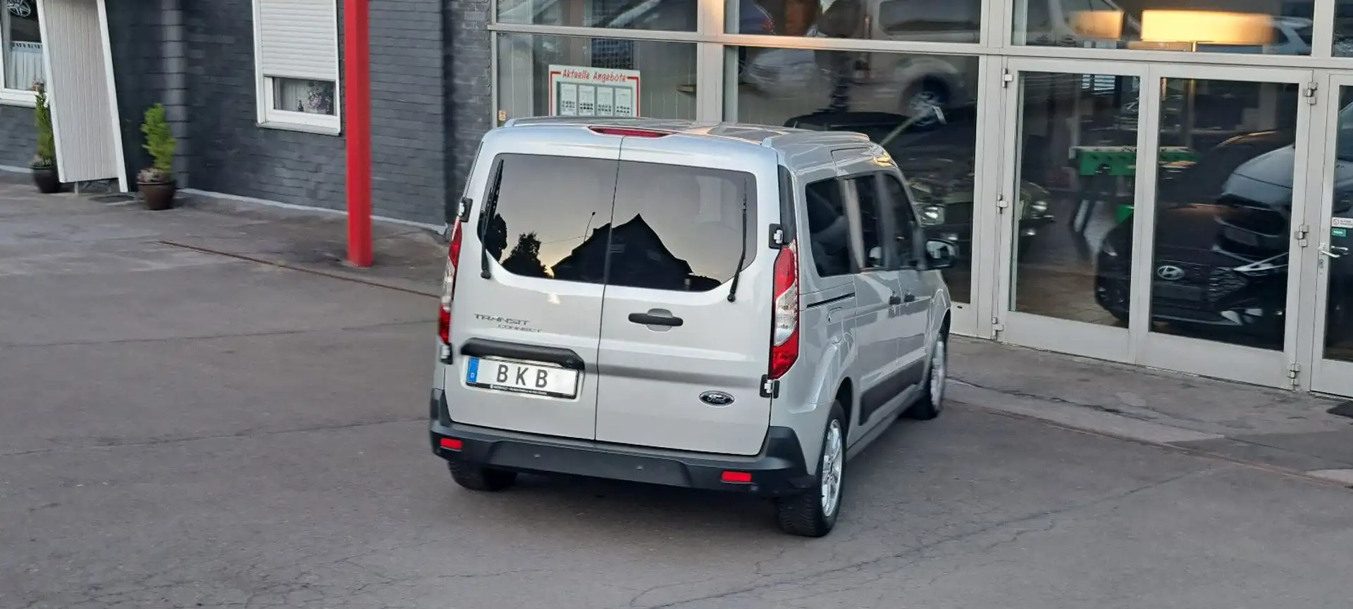 Ford Transit Connect L2 beh WSS Autom Kam HU/AU Insp neu Silber - 2