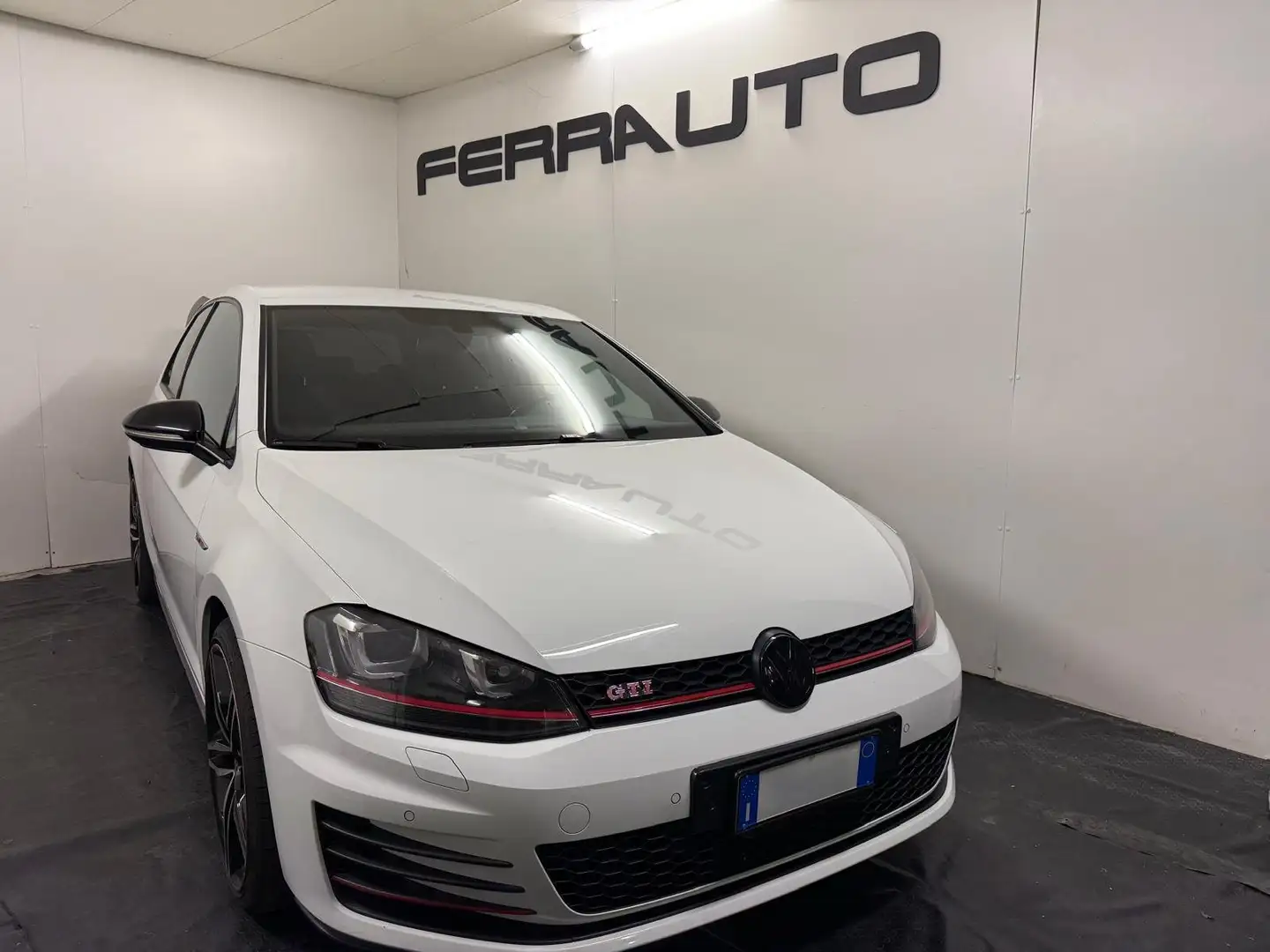 Volkswagen Golf GTI Golf 3p 2.0 tsi Gti Blanc - 2