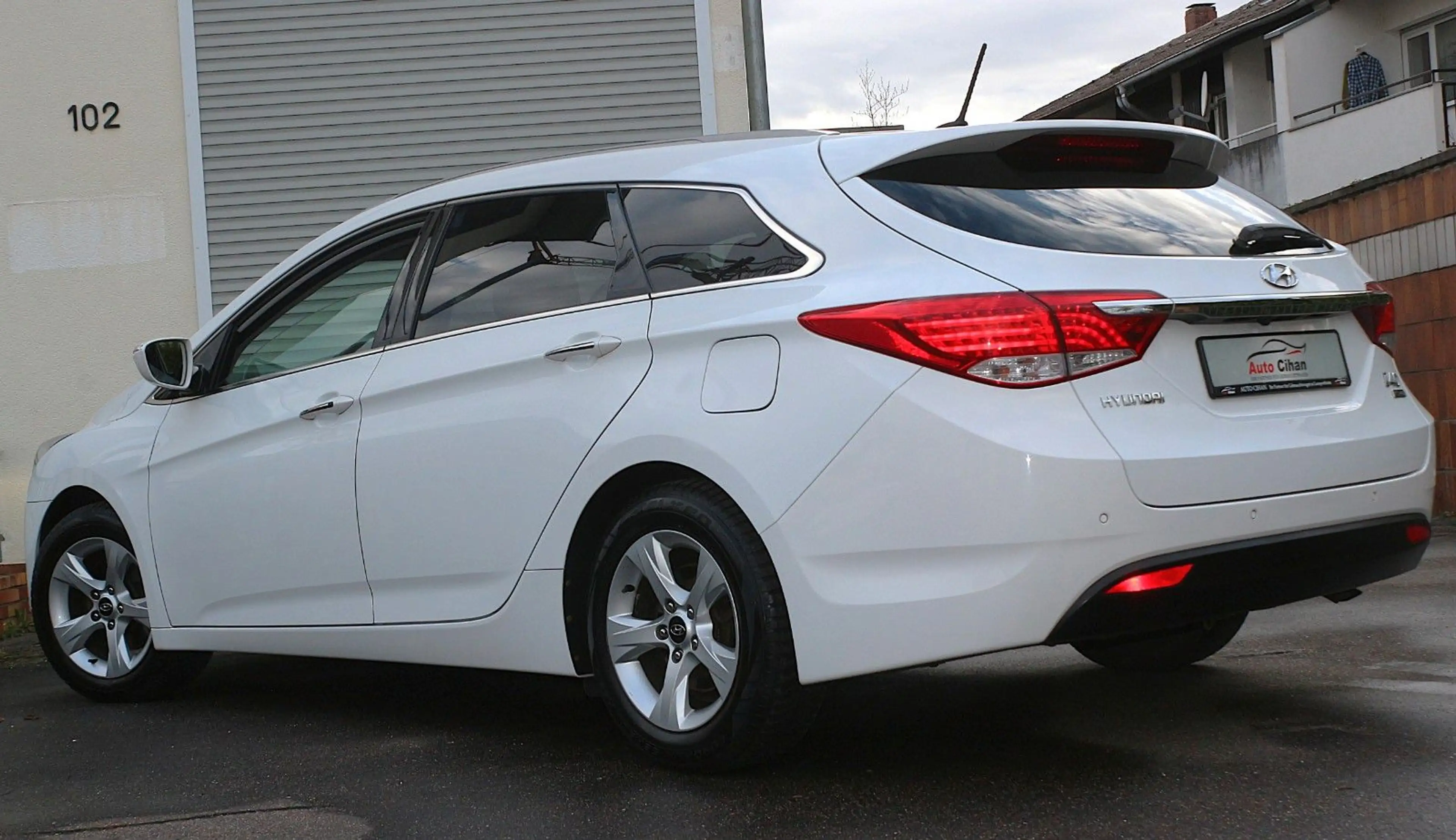 Hyundai i40 cw Style AUTOMATIK! VOLL-AUSTATTUNG! TOP! — photo 6