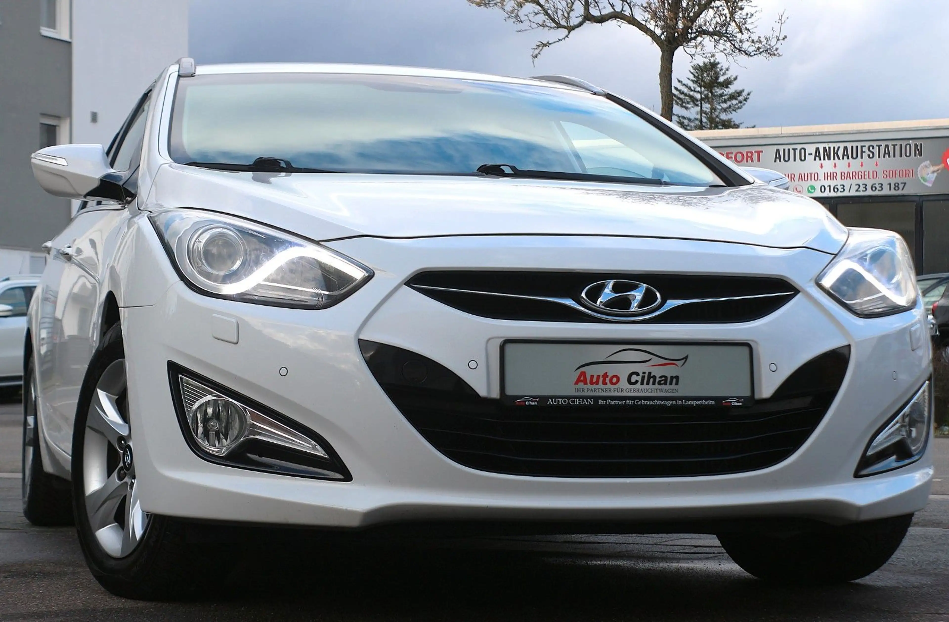 Hyundai i40 cw Style AUTOMATIK! VOLL-AUSTATTUNG! TOP! — photo 4