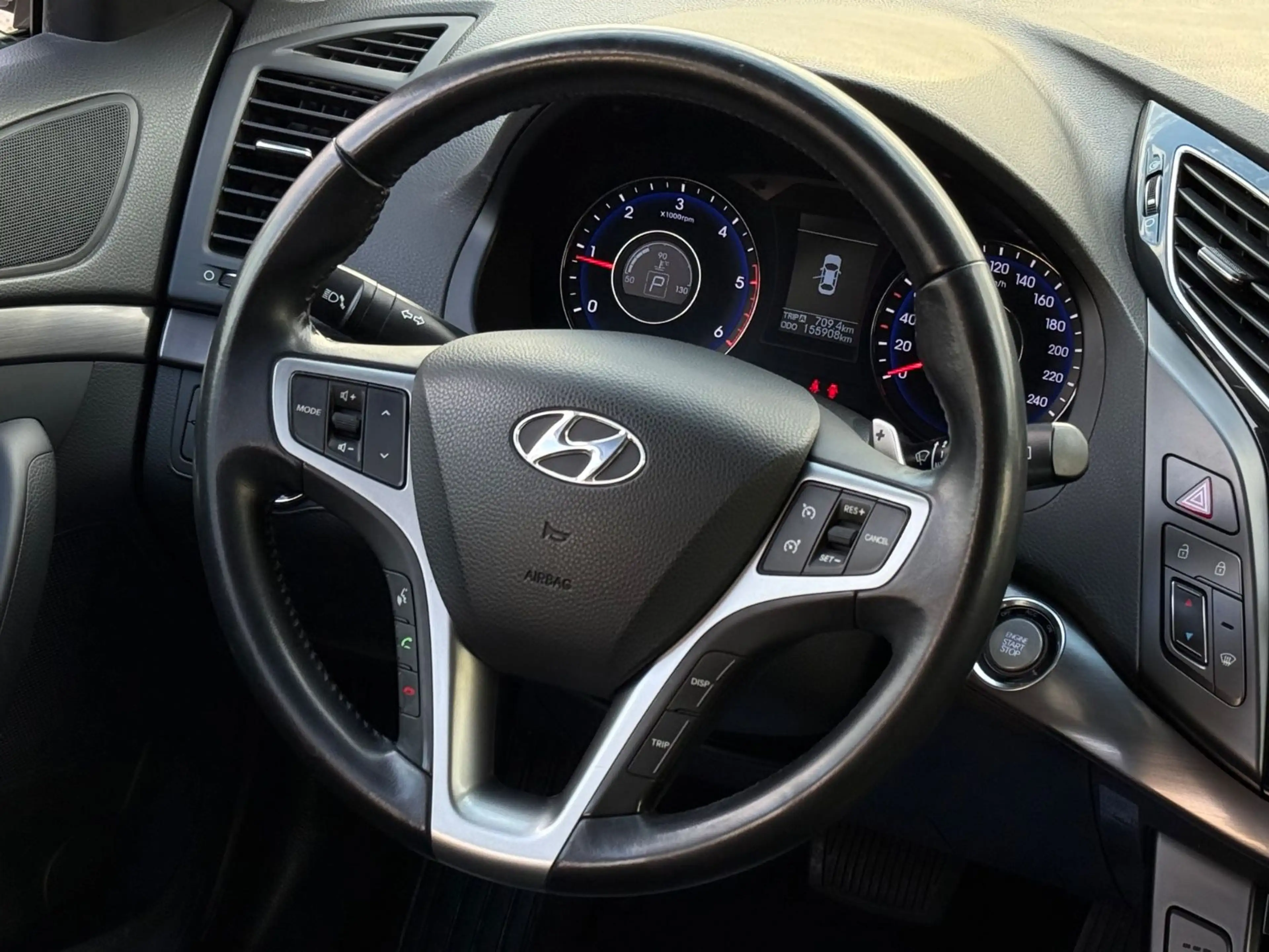 Hyundai i40 cw Style AUTOMATIK! VOLL-AUSTATTUNG! TOP! — photo 14