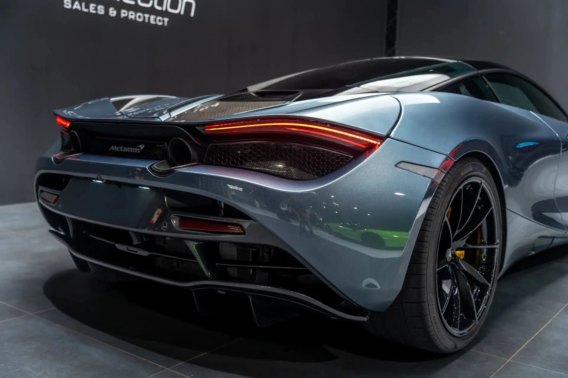 맥라렌 720S 720 Sport Spider 2019 실버 사진 3