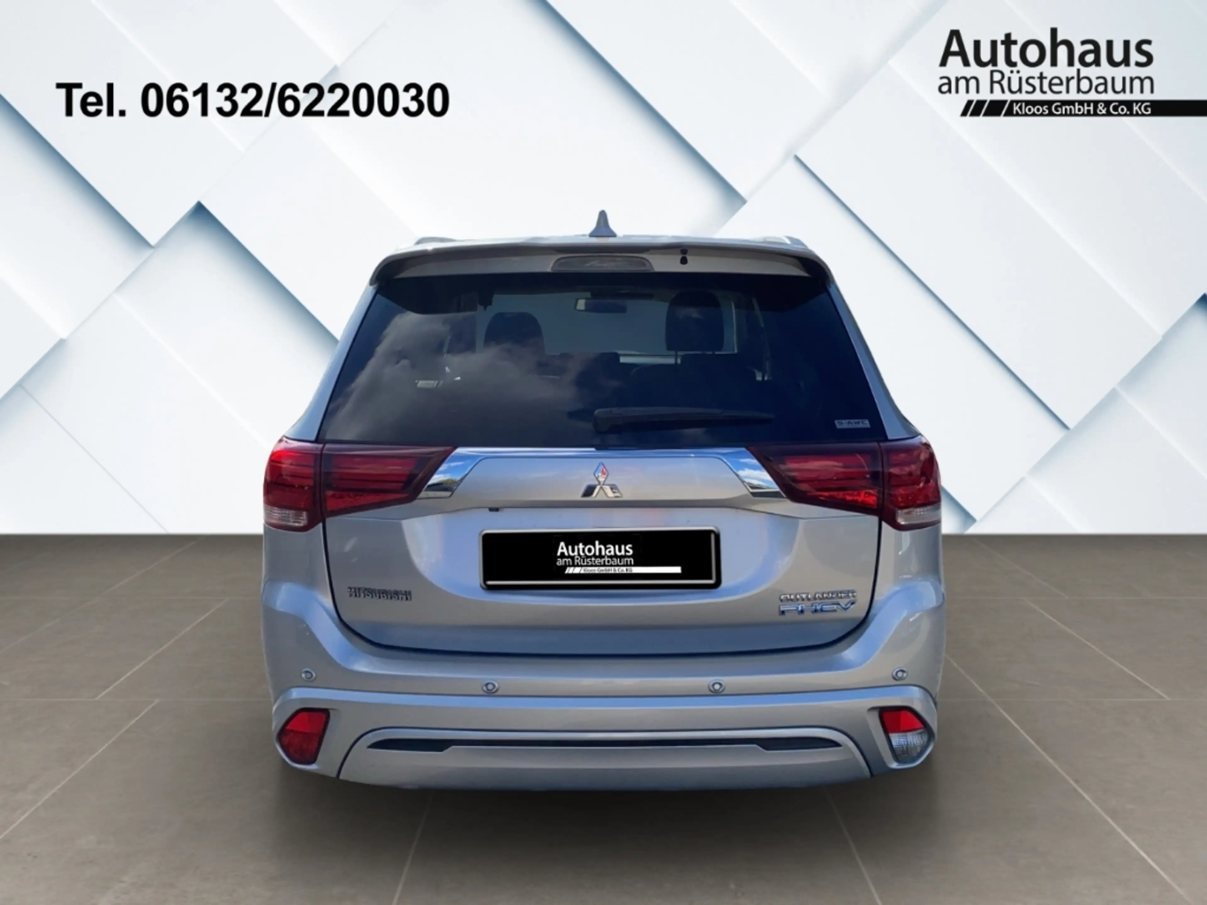 Mitsubishi Outlander PLUS FA-P StandHZG Leder LED ACC El. Heckklappe Ap — photo 5