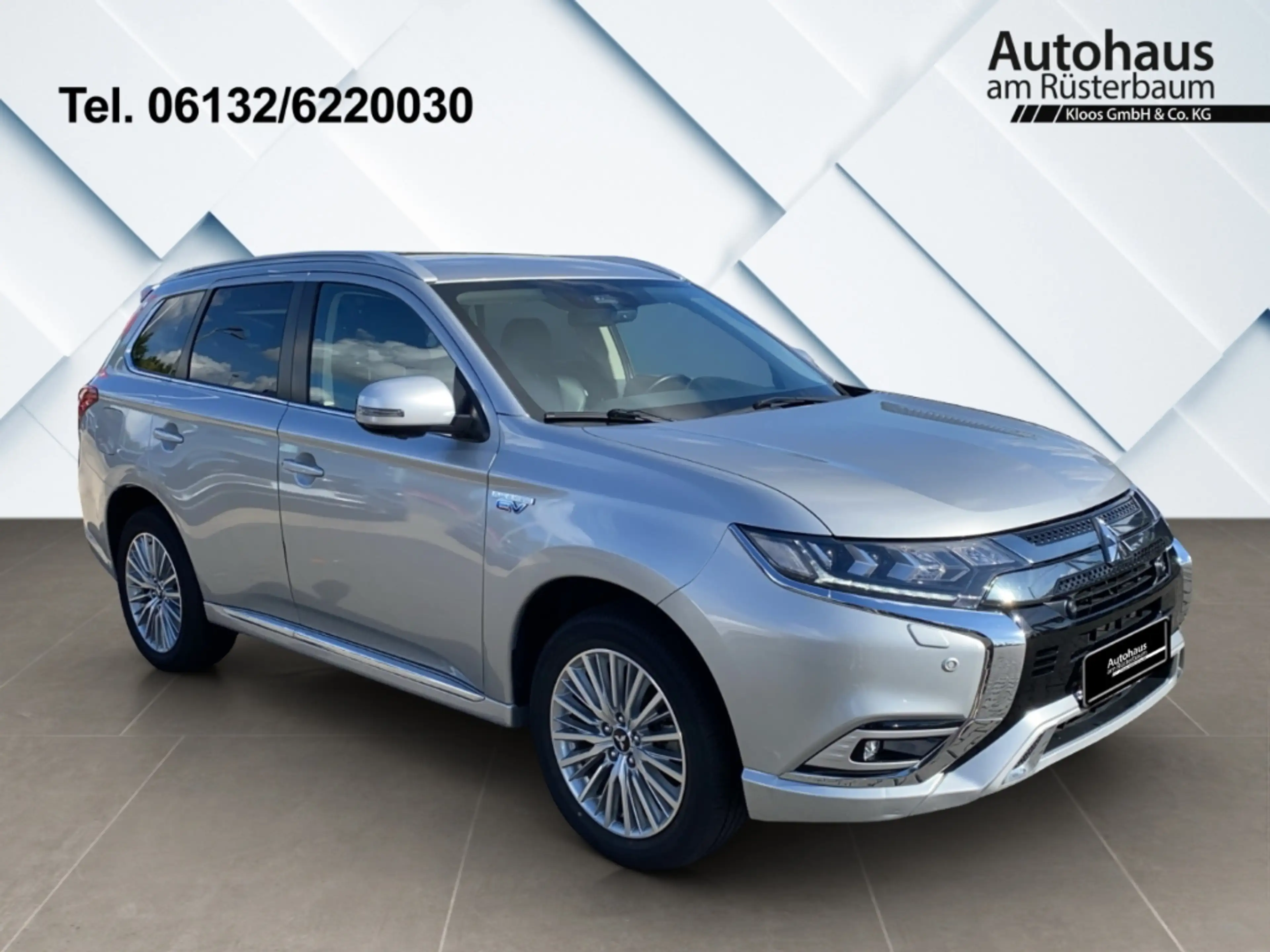 Mitsubishi Outlander PLUS FA-P StandHZG Leder LED ACC El. Heckklappe Ap — photo 8