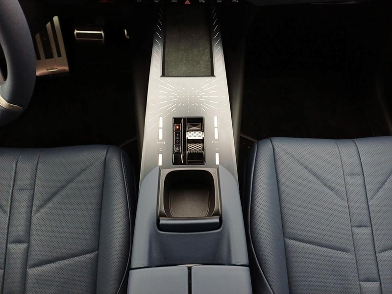 DS Automobiles N°8 Jules Verne FWD LONG RANGE 245 PS — photo 15