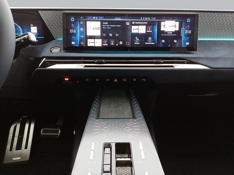 DS Automobiles N°8 Jules Verne FWD LONG RANGE 245 PS — photo 13