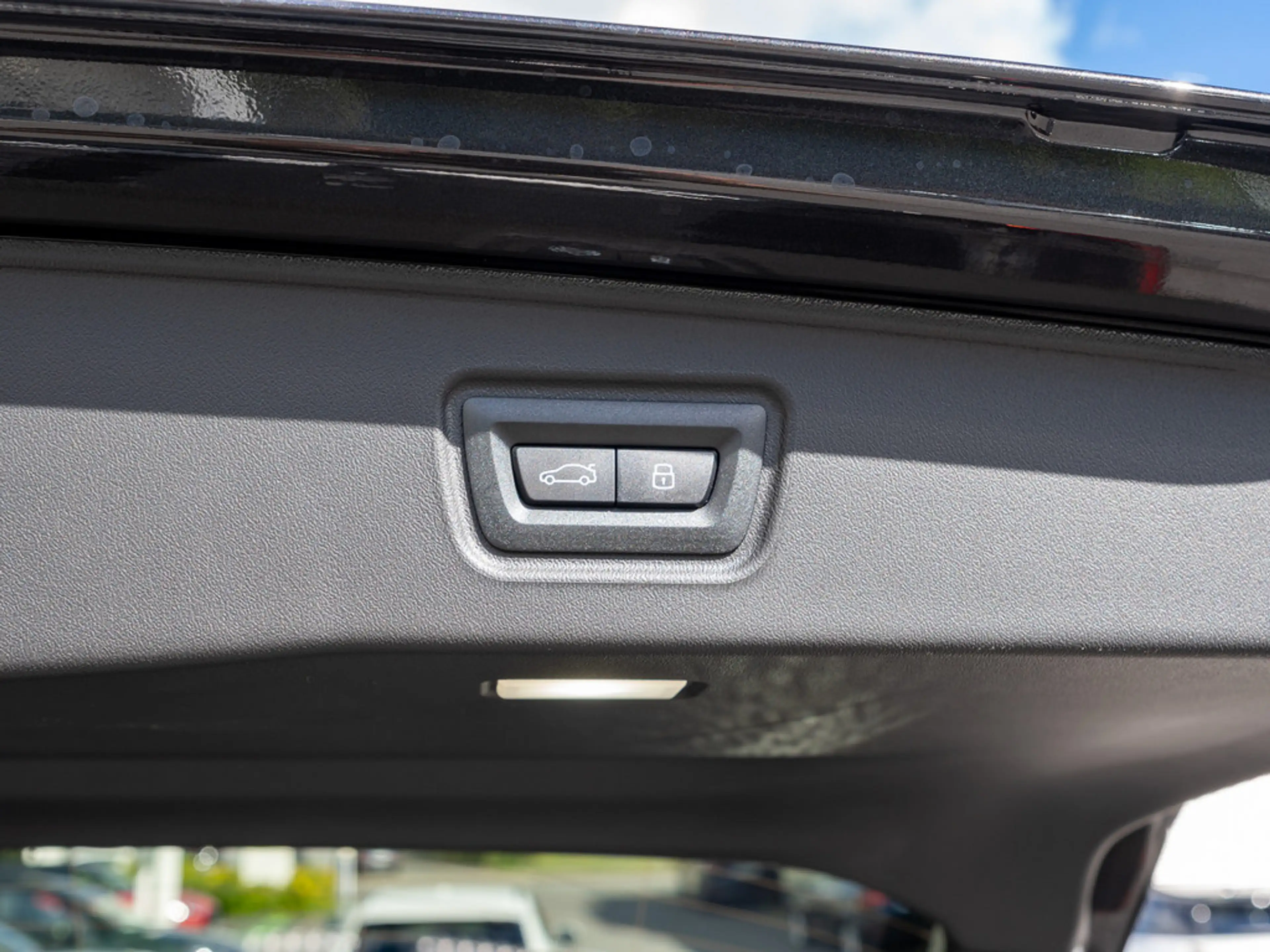 BMW M5 Touring Ultimate package 360° PANO LED ACC — photo 11