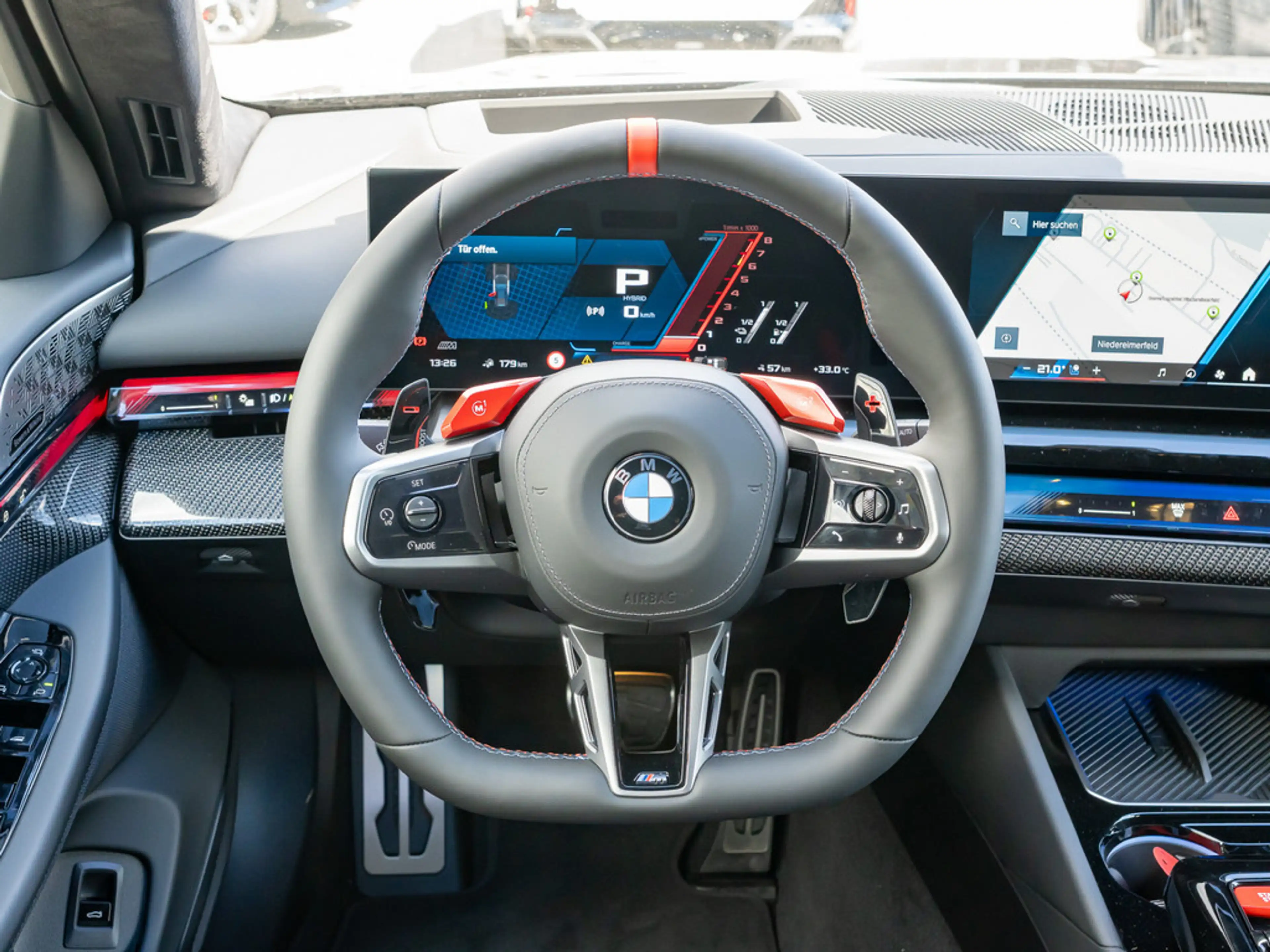 BMW M5 Touring Ultimate package 360° PANO LED ACC — photo 13