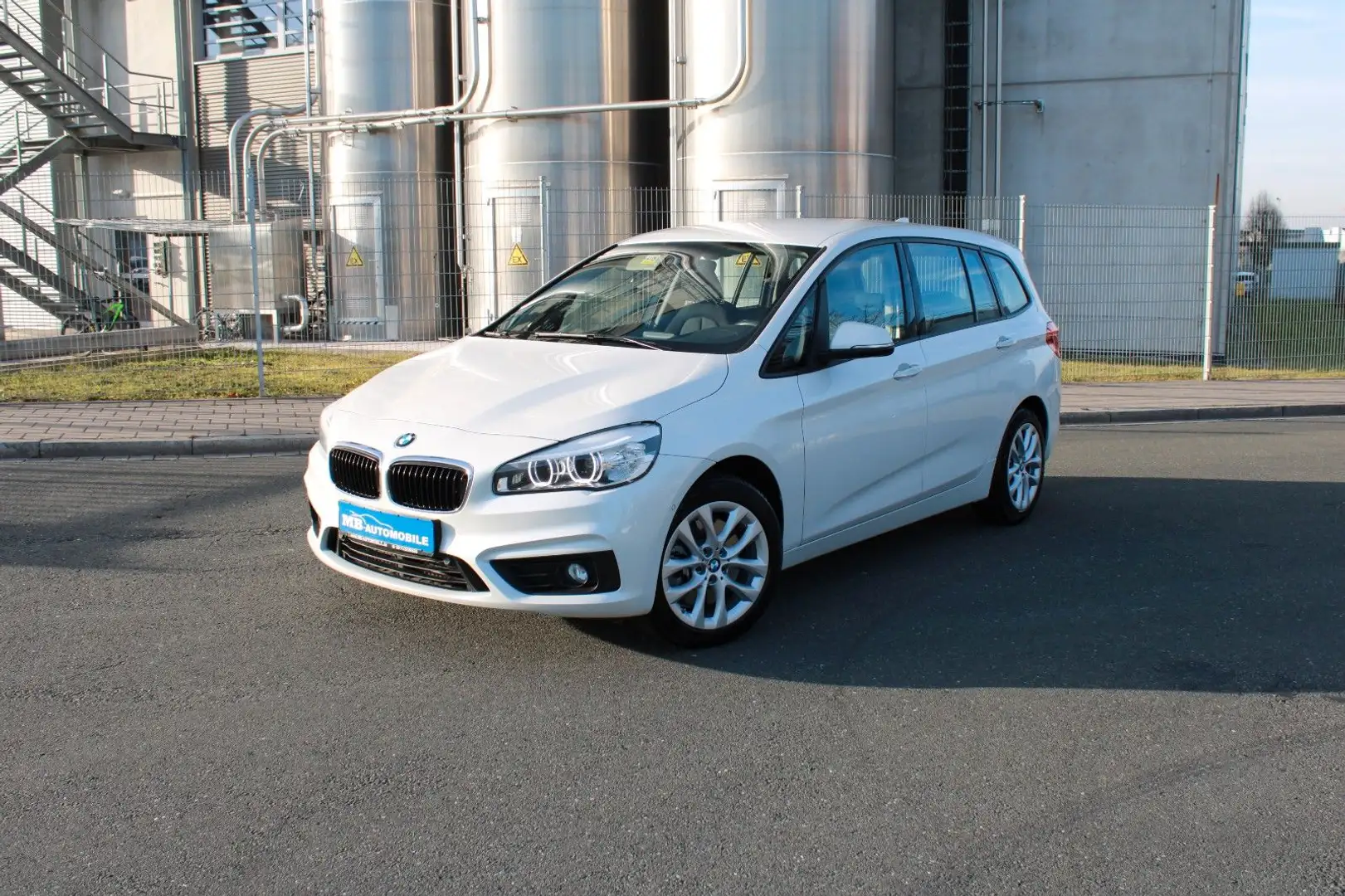 BMW 220 Advantage Aut. LED Navi Sitzhzg Blanc - 1
